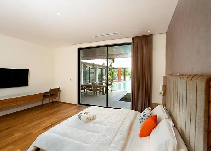 Villa Umah Healing: Exceptional 7br In *